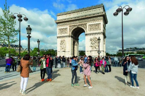 【パリ】「凱旋門」(C) Paris Tourist Office - Photographe Daniel Thierry