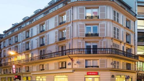 【パリ】Mercure Paris Opera Lafayette 外観／イメージ (C)ホテルベッズグループ