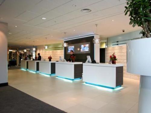 "NOVOTEL LONDON WEST/ロビーイメージ (C)MIKI TRAVEL"