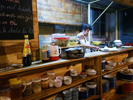 ベトナム入りにくい居酒屋006