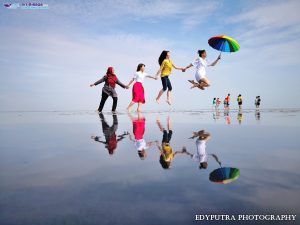天空の鏡！マレーシアのウユニ塩湖スカイミラーを満喫するコツ！
