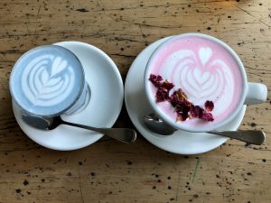 オージーに人気！サーファーズパラダイスの自然派カフェBam Bam Bakehouseで朝食を