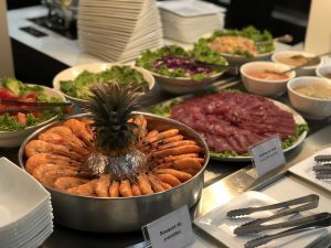 勝負は木曜日！ニューカレの高級食材「天使のエビ」食べ放題に挑戦してみた